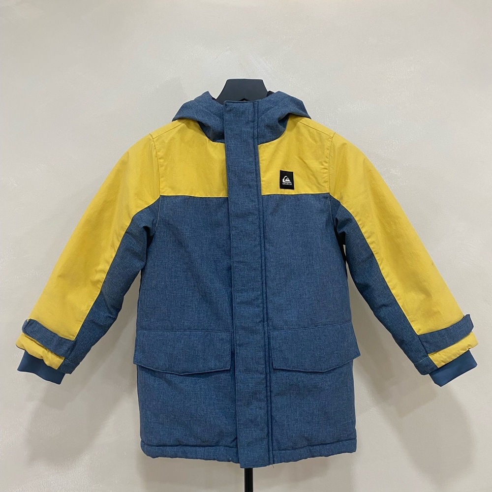 Quiksilver Kids Puffer Jacket in Blue and Yellow XS